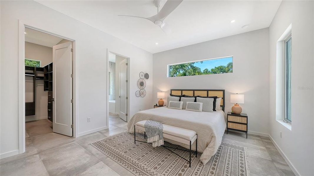 Furnished interior view inside a new home in , Sarasota (Image 37).