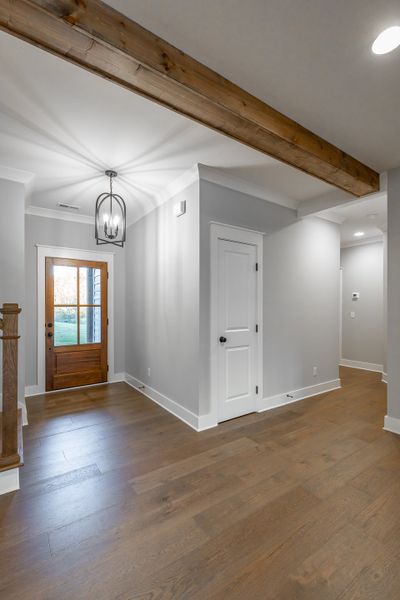 Spacious, unfurnished interior of a new home in Creekside, Cleveland (Image 26).