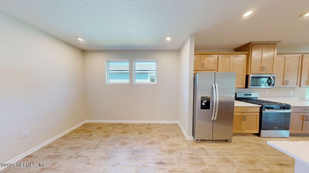 Spacious, unfurnished interior of a new home in RiverTown - Forest, St. Johns (Image 6).