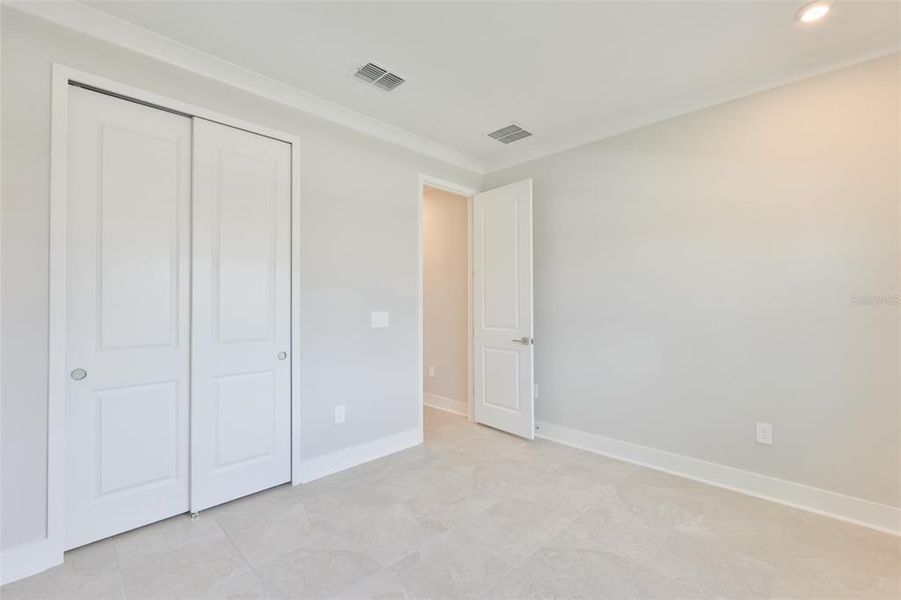 Spacious, unfurnished interior of a new home in , Parrish (Image 44).