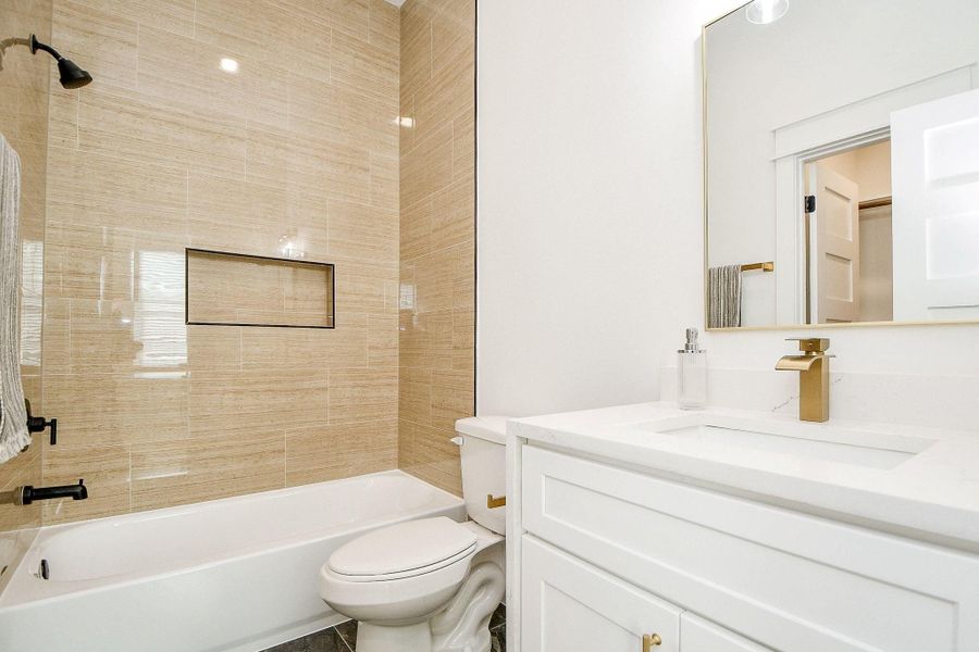 Furnished interior view inside a new home in , Houston (Image 8).