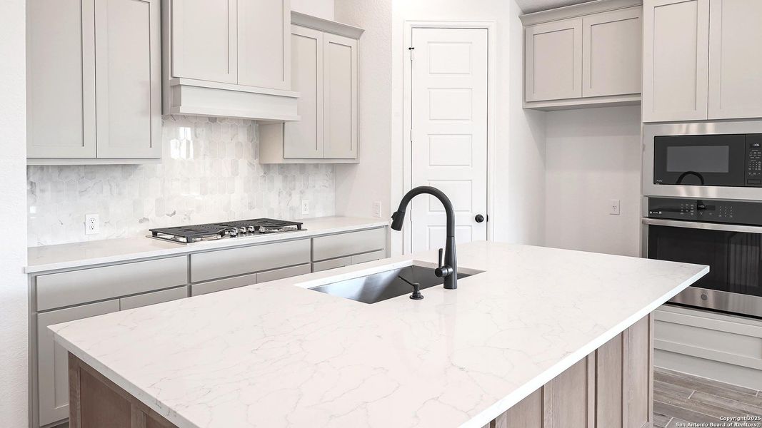 Close-up of interior finishes inside a home in Johnson Ranch 55', Bulverde (Image 10). Close-up of interior finishes inside a home in Johnson Ranch 55', Bulverde (Image 10).