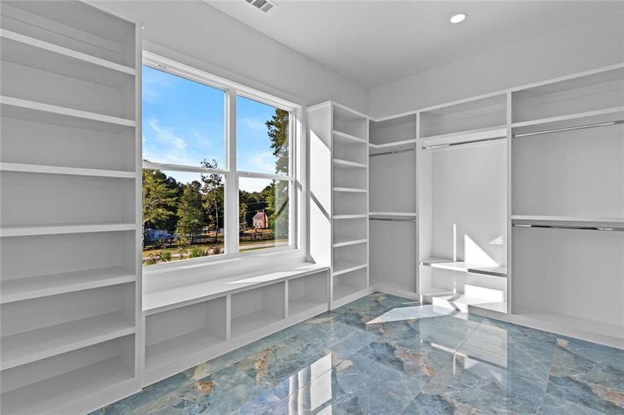 Spacious, unfurnished interior of a new home in , Loganville (Image 58).