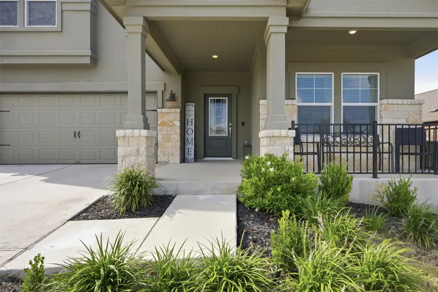 Exterior details and patio area of a home in , Georgetown (Image 4).