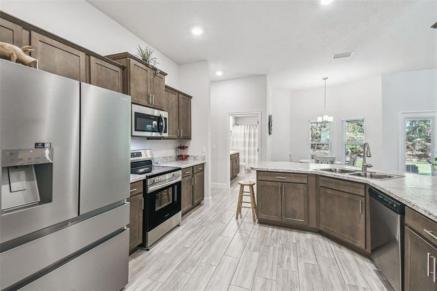 Furnished interior view inside a new home in Sugarmill Woods, Homosassa (Image 51).