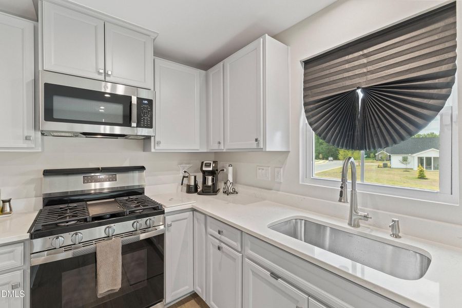 23-11 Artesa Ct118 Temple_5234