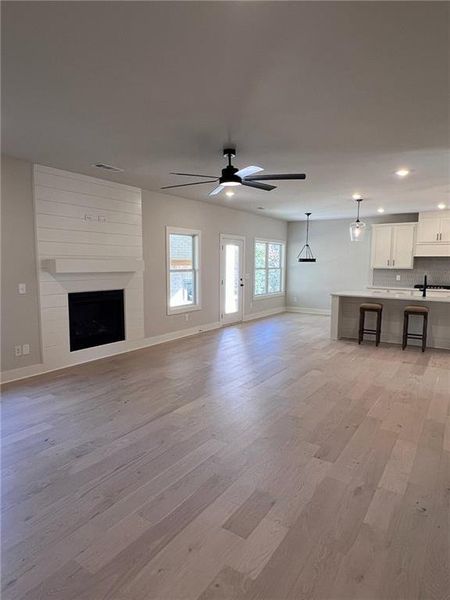Spacious, unfurnished interior of a new home in , Jefferson (Image 22).