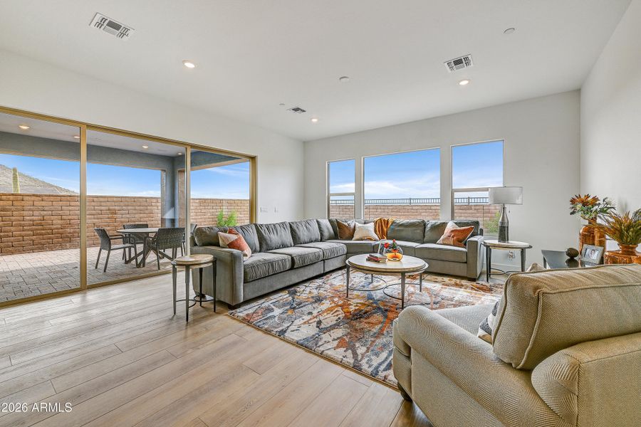 Trilogy_Ridgecrest_Latigo_HS_89_grt_rm2