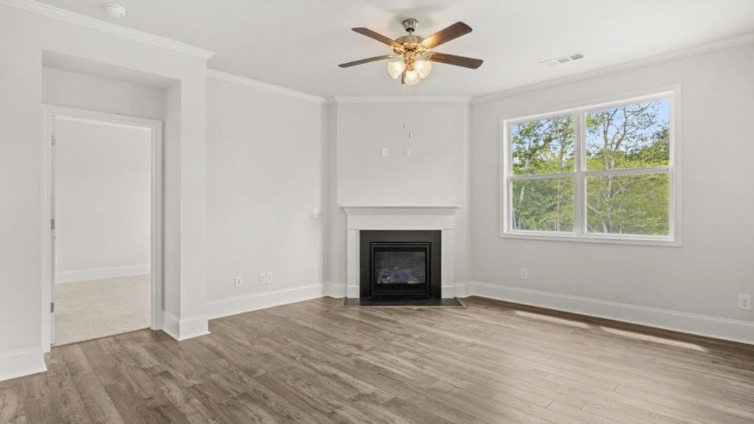 Spacious, unfurnished interior of a new home in , Dallas (Image 19).