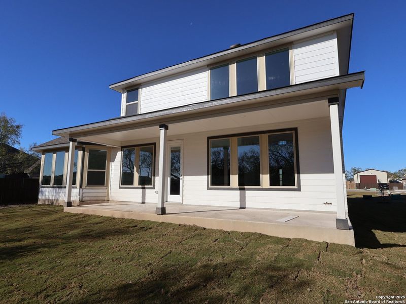 Exterior details and patio area of a home in Everly Estates, San Antonio (Image 3).