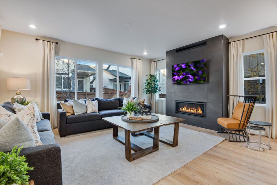 Furnished interior view inside a new home in Reunion, Commerce City (Image 5).