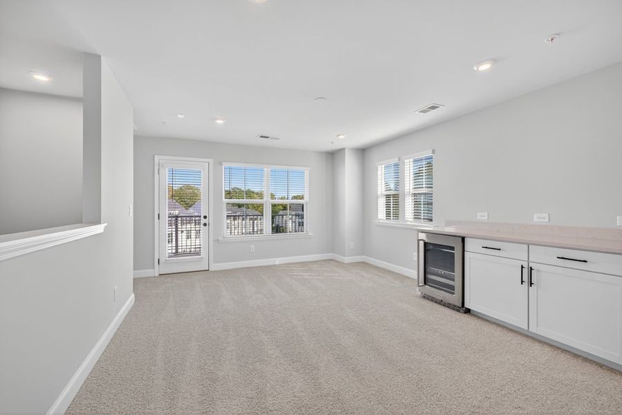 Spacious, unfurnished interior of a new home in 1871 Hollywood, Atlanta (Image 25). Spacious, unfurnished interior of a new home in 1871 Hollywood, Atlanta (Image 25).