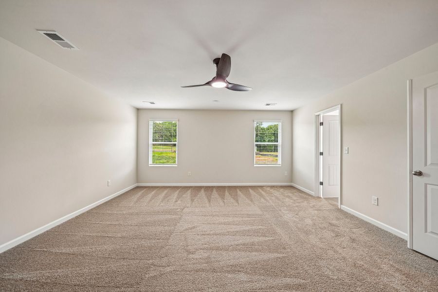 4br New Home in Social Circle, GA.  - Slide 9