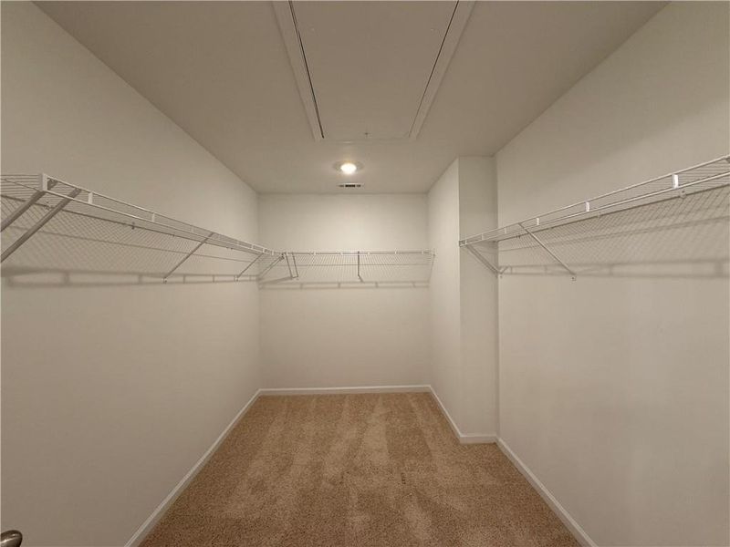 Image 60 of a home in Laurelwood.