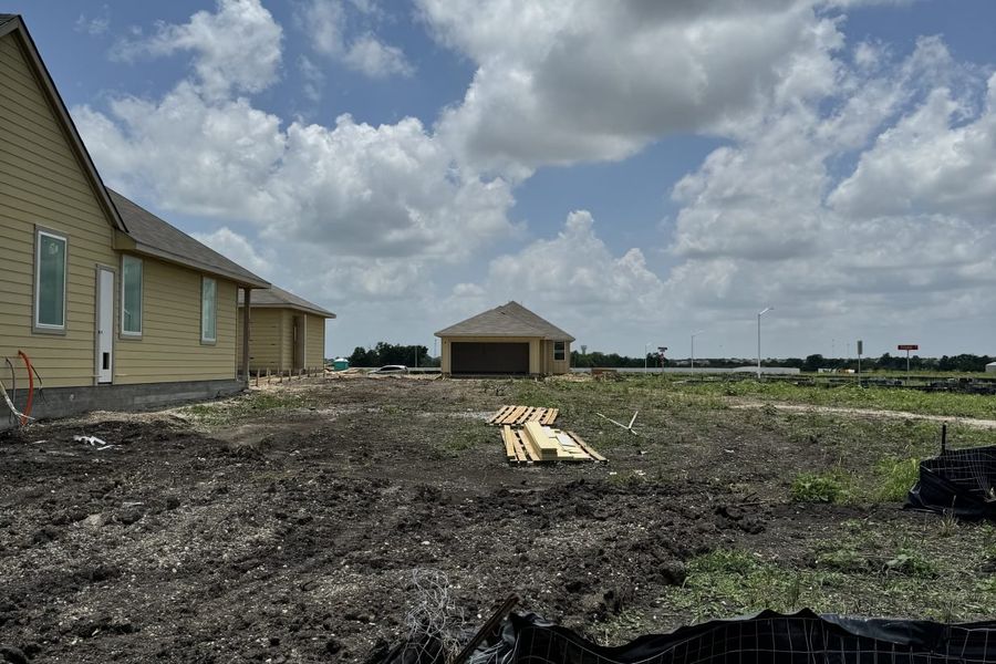 Site preparation for new homesites in Casetta Ranch, Kyle (Image 3).