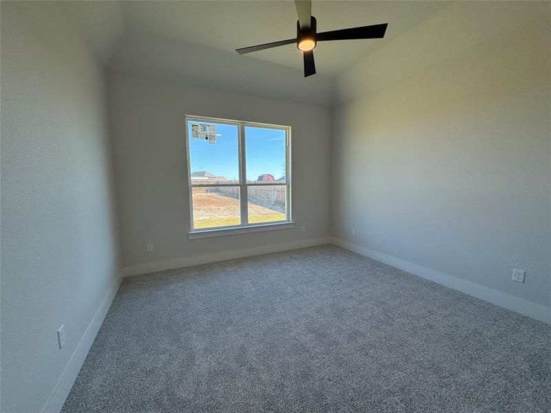 Spacious, unfurnished interior of a new home in Coyote Crossing, Godley (Image 13).