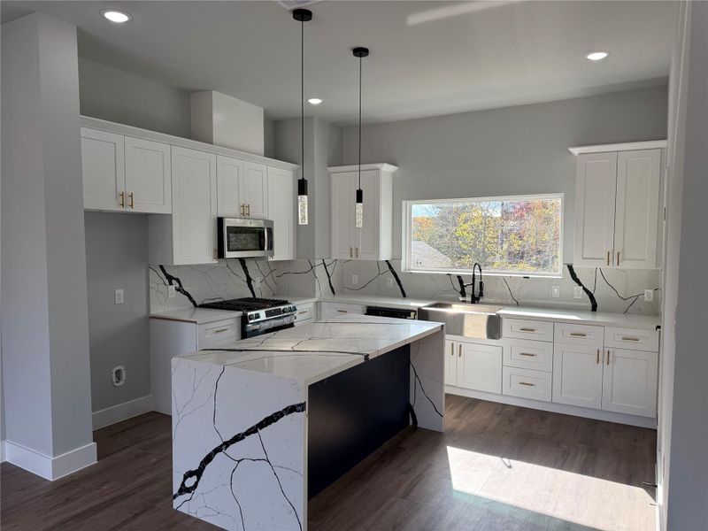 Furnished interior view inside a new home in , Houston (Image 28).