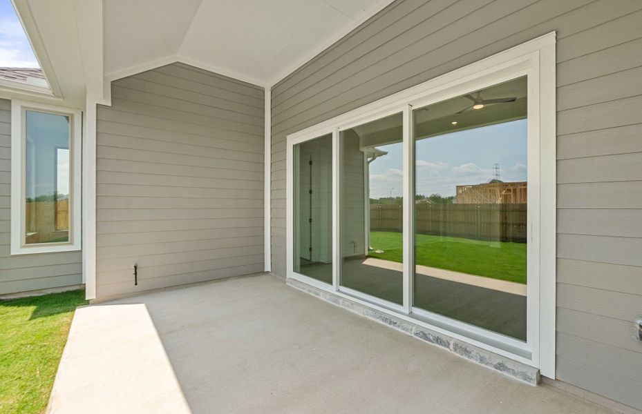 Representative exterior details of a home built from the Boling by Pulte Homes in Kuempel Estates, Pflugerville (Image 4).
