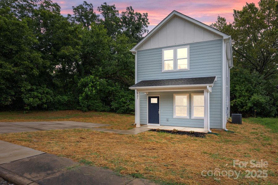Front exterior of a new home in , Salisbury, NC, highlighting curb appeal (Image 1). Front exterior of a new home in , Salisbury, NC, highlighting curb appeal (Image 1).
