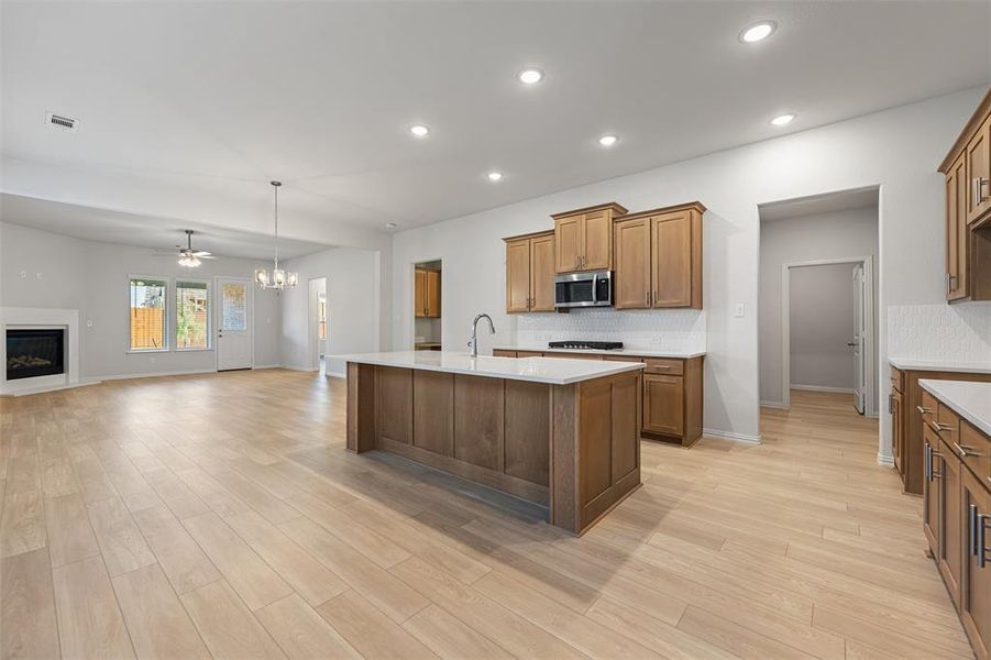 Furnished interior view inside a new home in Morningstar, Aledo (Image 11). Furnished interior view inside a new home in Morningstar, Aledo (Image 11).