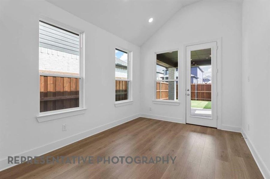Spacious, unfurnished interior of a new home in Waterscape, Royse City (Image 13).