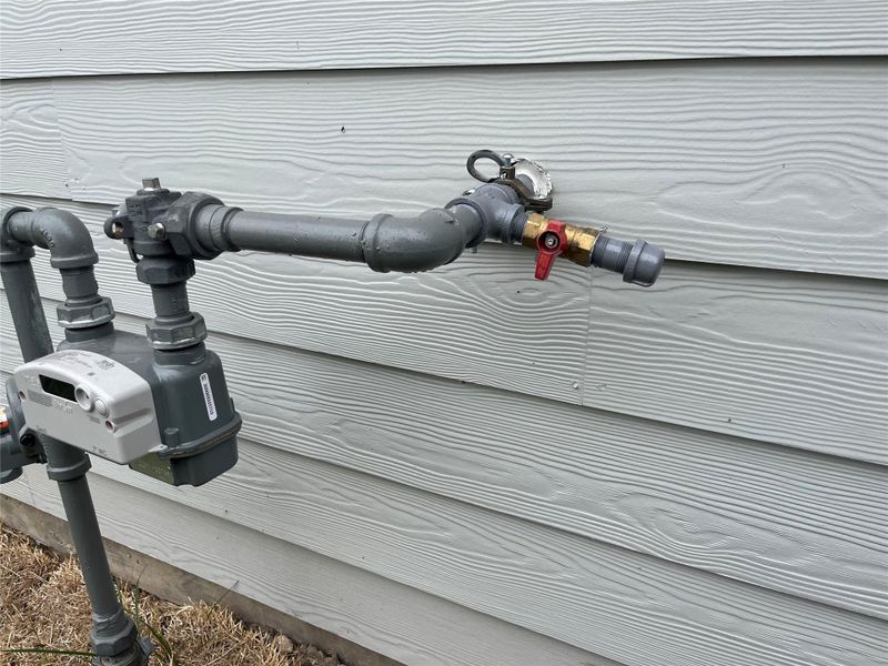 8006 Cora St gas line is ready to supply your generator in case of a power outage