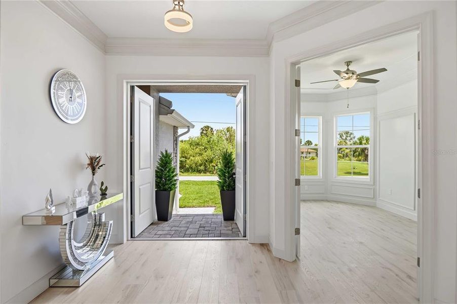 Spacious, unfurnished interior of a new home in , Port Charlotte (Image 20).