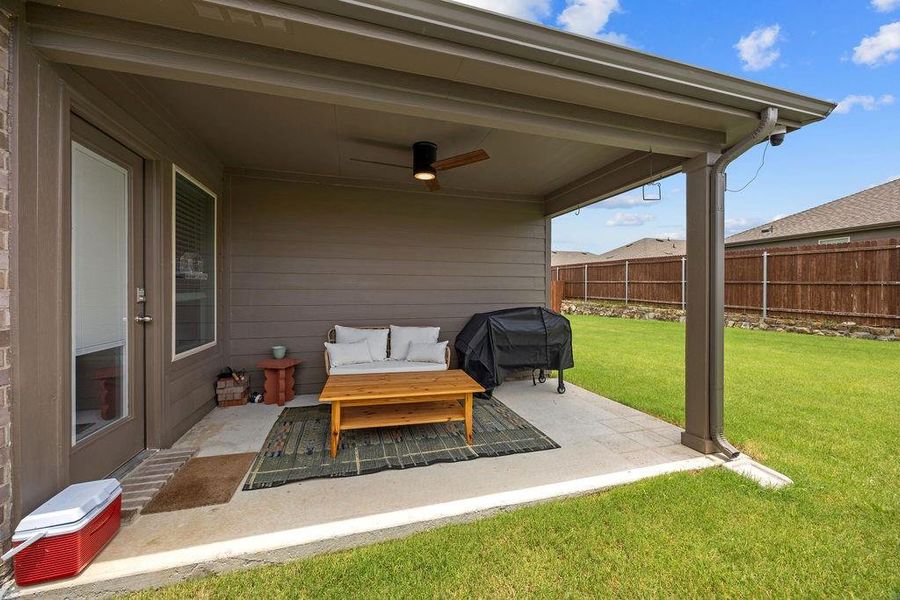 Exterior details and patio area of a home in Leonard Crossing, Leonard (Image 24).