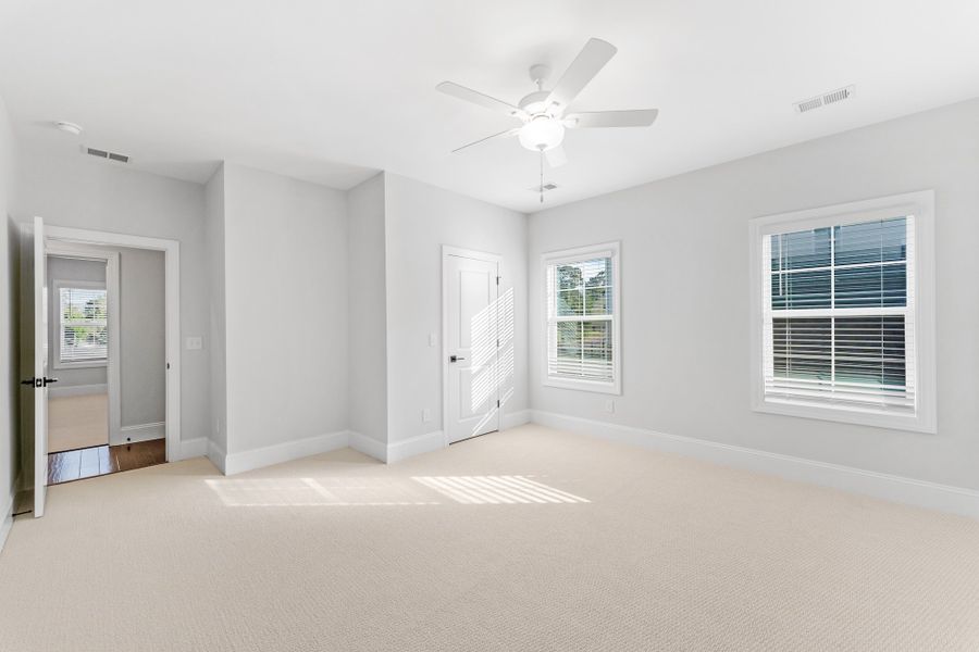 Spacious, unfurnished interior of a new home in Suter Estates, Easley (Image 35). Spacious, unfurnished interior of a new home in Suter Estates, Easley (Image 35).