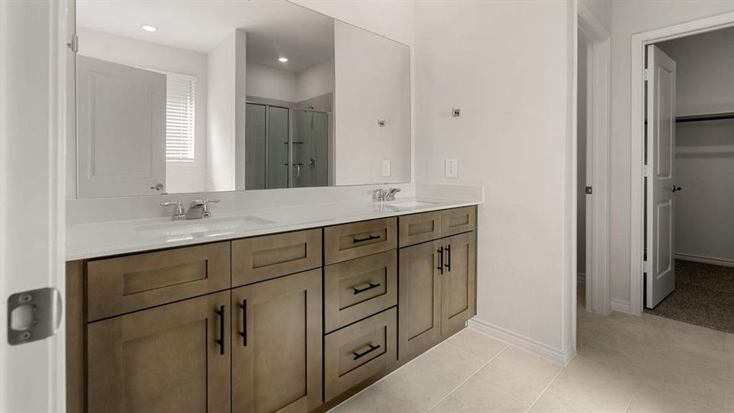 Furnished interior view inside a new home in The Landing at Hidden Lakes, McKinney (Image 3). Furnished interior view inside a new home in The Landing at Hidden Lakes, McKinney (Image 3).