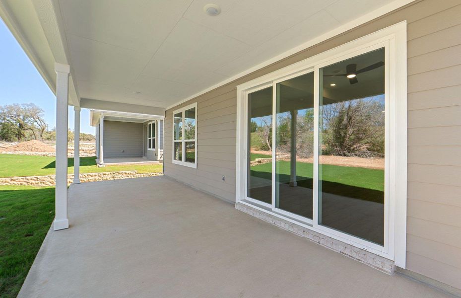 Exterior details and patio area of a home in Sun City Texas, Georgetown (Image 4).