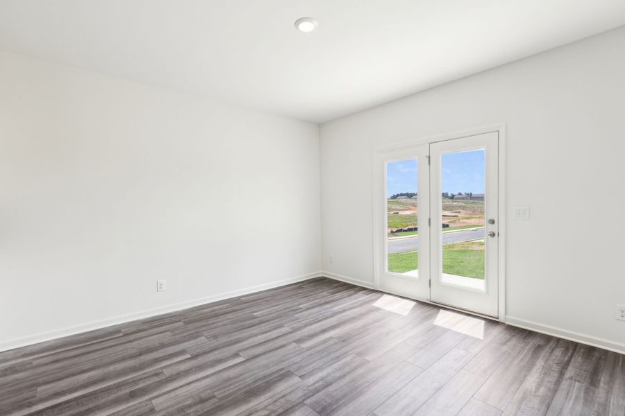 Representative unfurnished interior of a home built from the Galileo by Starlight Homes in Rolling Glen, Hutto (Image 16).