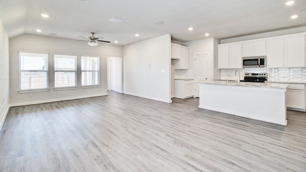 Representative furnished interior of a home built from the Paramount by Brightland Homes in Mostyn Springs, Magnolia (Image 7).