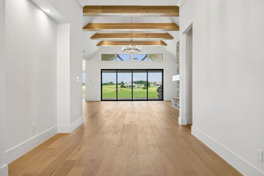 Spacious, unfurnished interior of a new home in The Retreat, Cleburne (Image 13). Spacious, unfurnished interior of a new home in The Retreat, Cleburne (Image 13).