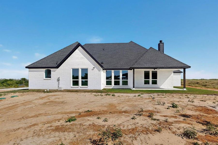 Image 32 of a home in . Image 32 of a home in .