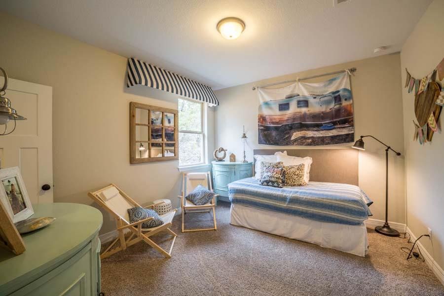 REPRESENTATIVE OF FLOOR PLAN ONLY REPRESENTATIVE OF FLOOR PLAN ONLY