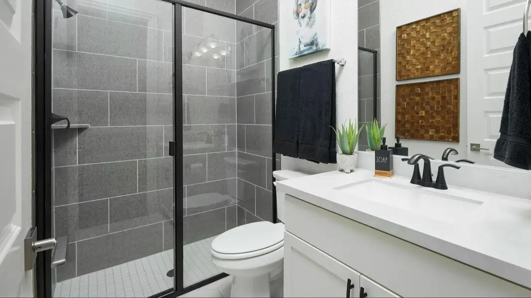 Model home photos of similar floorplans, not pictures of actual home. Model home photos of similar floorplans, not pictures of actual home.