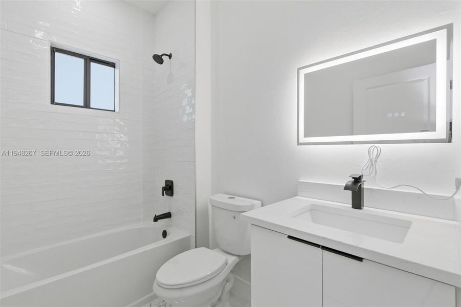 Furnished interior view inside a new home in , Fort Myers (Image 7). Furnished interior view inside a new home in , Fort Myers (Image 7).