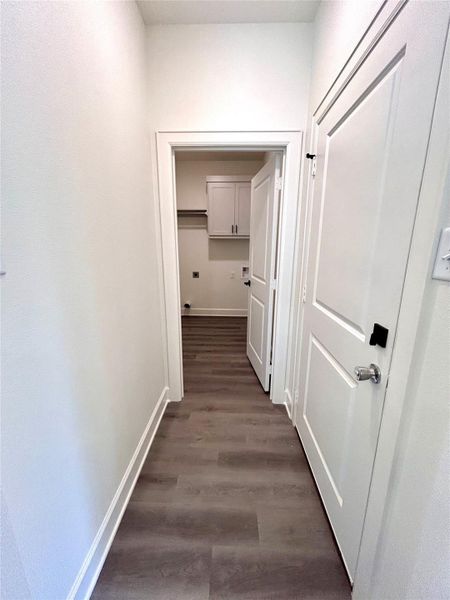 Spacious, unfurnished interior of a new home in , Kilgore (Image 7).