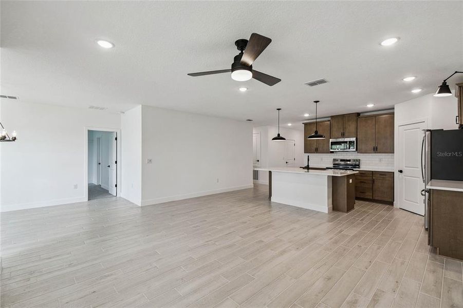 Image 39 of a home in Aspire at The Pines.