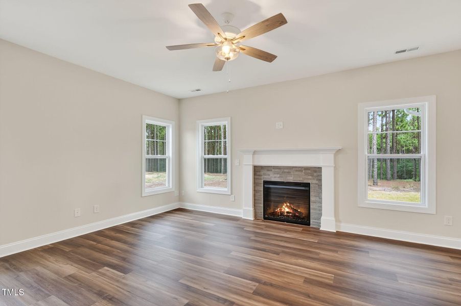 12-web-or-mls-016__DSC2454-Edit