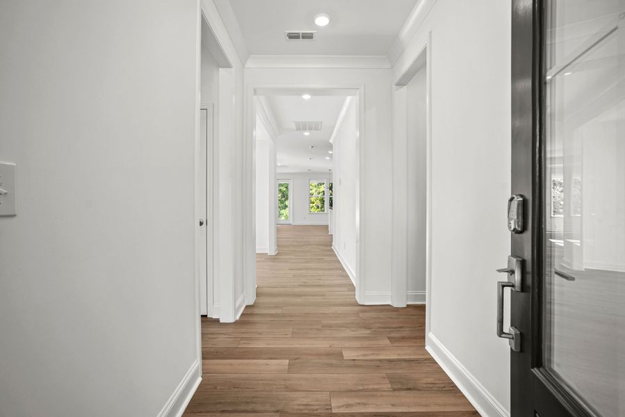 Spacious, unfurnished interior of a new home in Kinsdale, Lancaster (Image 108).