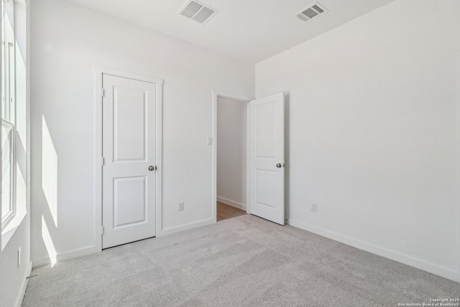 Spacious, unfurnished interior of a new home in Summerlin: Eventide Collection, San Antonio (Image 21).