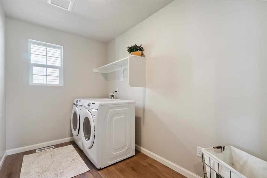 Furnished interior view inside a new home in Bradley Heights, Colorado Springs (Image 12).