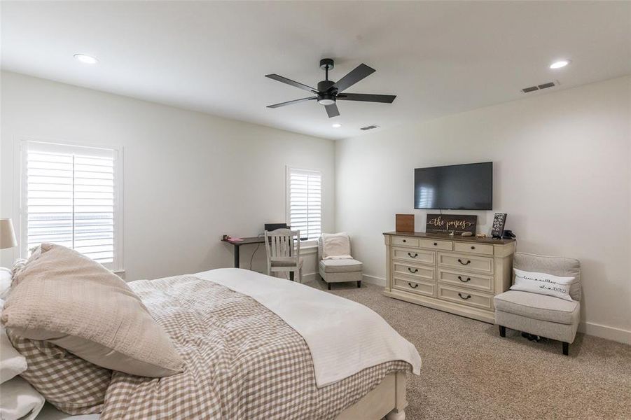 Furnished interior view inside a new home in , Tuscola (Image 18).