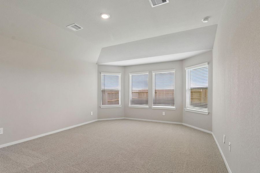 Spacious, unfurnished interior of a new home in Riviera Pines - Classic Series, Huffman (Image 28). Spacious, unfurnished interior of a new home in Riviera Pines - Classic Series, Huffman (Image 28).