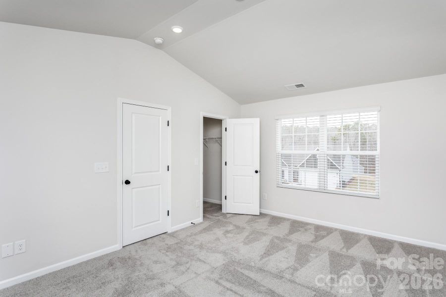 Spacious, unfurnished interior of a new home in , Winston-Salem (Image 9).