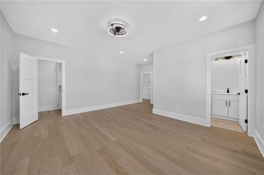 Spacious, unfurnished interior of a new home in , Loganville (Image 66). Spacious, unfurnished interior of a new home in , Loganville (Image 66).
