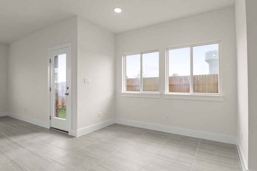 Representative unfurnished interior of a home built from the Colorado by Pacesetter Homes in Saddle Creek Twinhomes, Georgetown (Image 25).