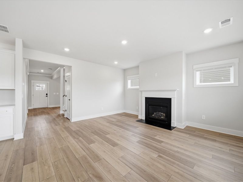 Spacious, unfurnished interior of a new home in Ashby Woods, Boiling Springs (Image 12). Spacious, unfurnished interior of a new home in Ashby Woods, Boiling Springs (Image 12).